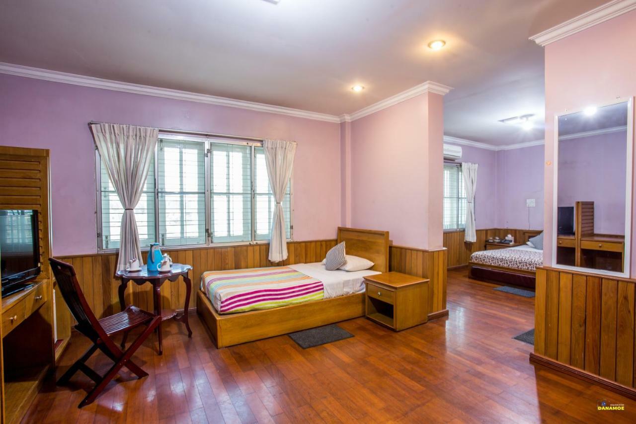 Bravo Hotel Pyin Oo Lwin Buitenkant foto